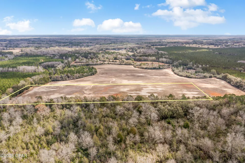 4 Bradley Road Westville, FL 32464