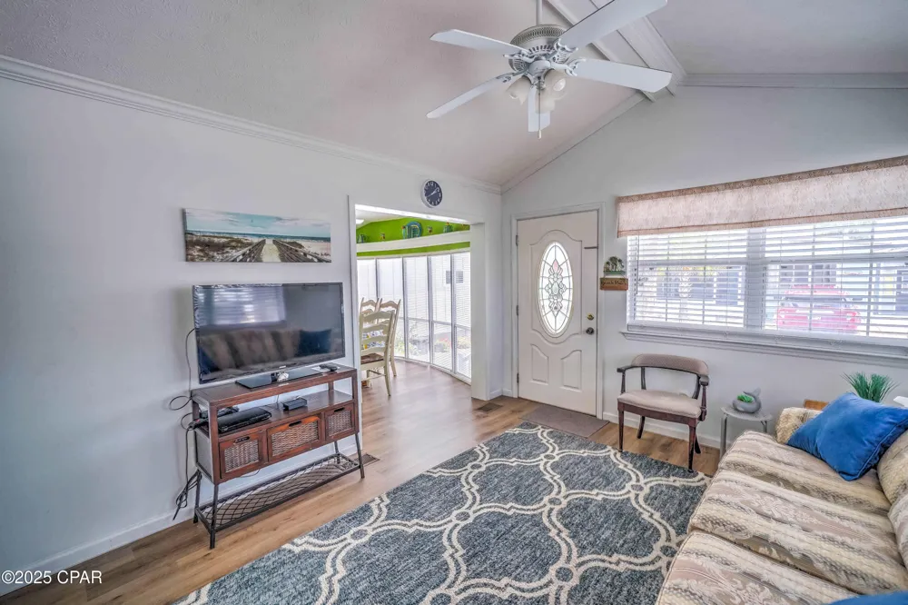 336 Lagoon Lane Panama City Beach, FL 32408