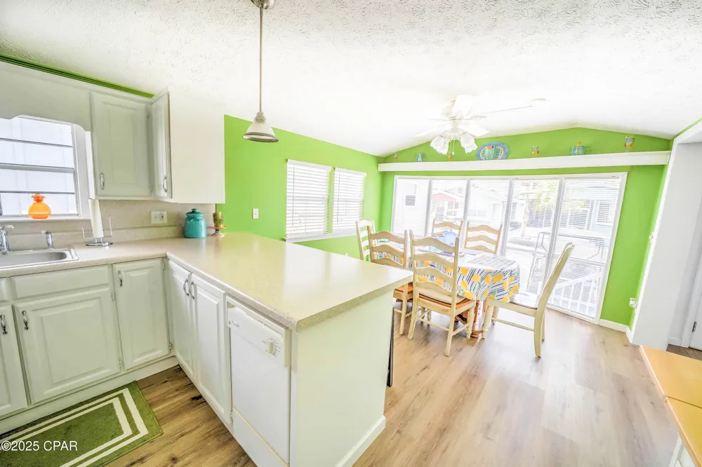 336 Lagoon Lane Panama City Beach, FL 32408