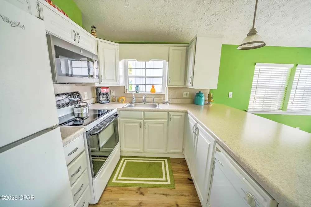 336 Lagoon Lane Panama City Beach, FL 32408