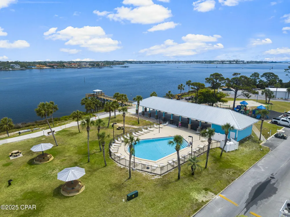 336 Lagoon Lane Panama City Beach, FL 32408