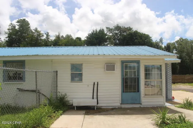 4583 Dickson Road Greenwood, FL 32443