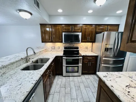 8623 Lagoon Drive #B10