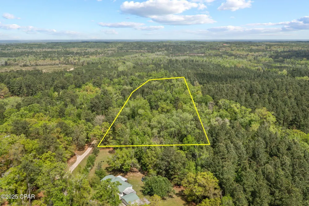 Spring Lakes Drive Chipley, FL 32428