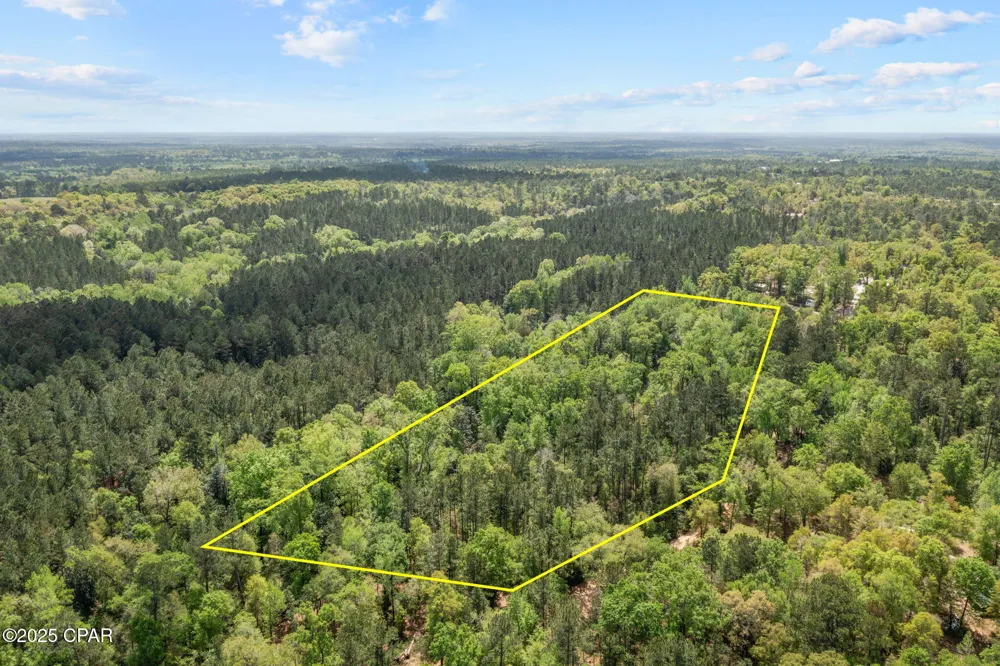 Spring Lakes Drive Chipley, FL 32428