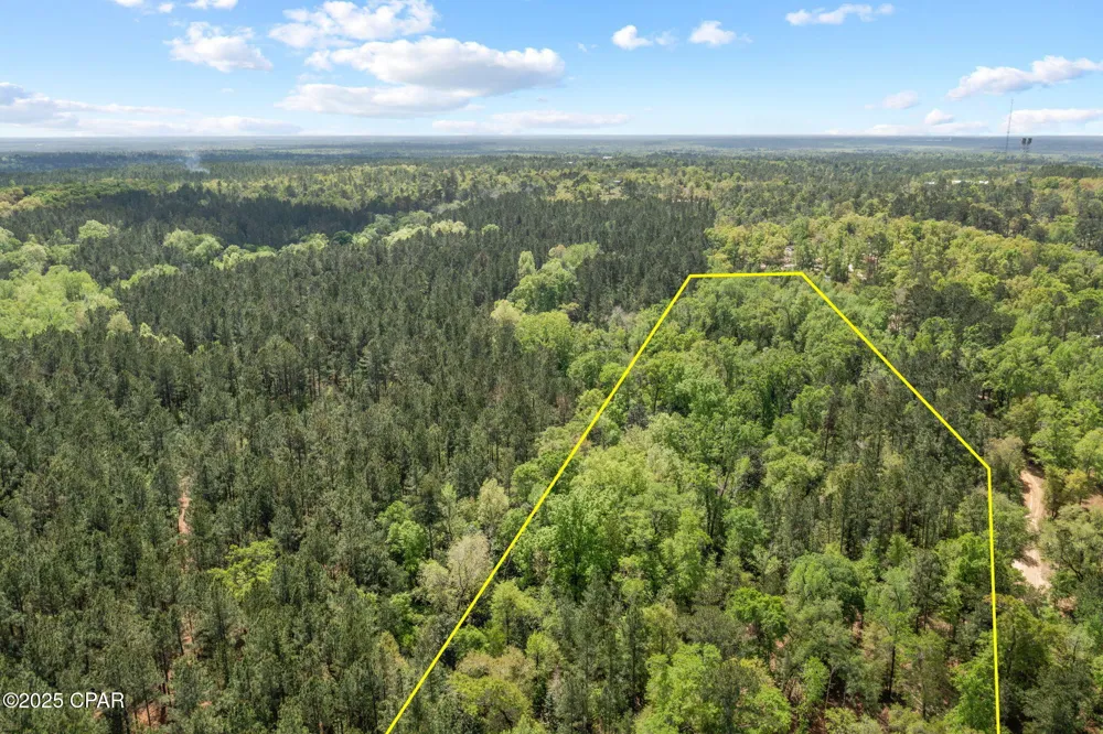 Spring Lakes Drive Chipley, FL 32428