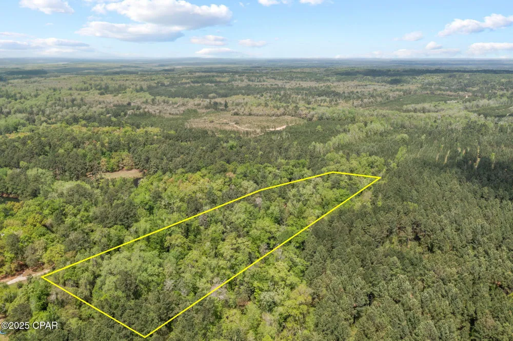 Spring Lakes Drive Chipley, FL 32428