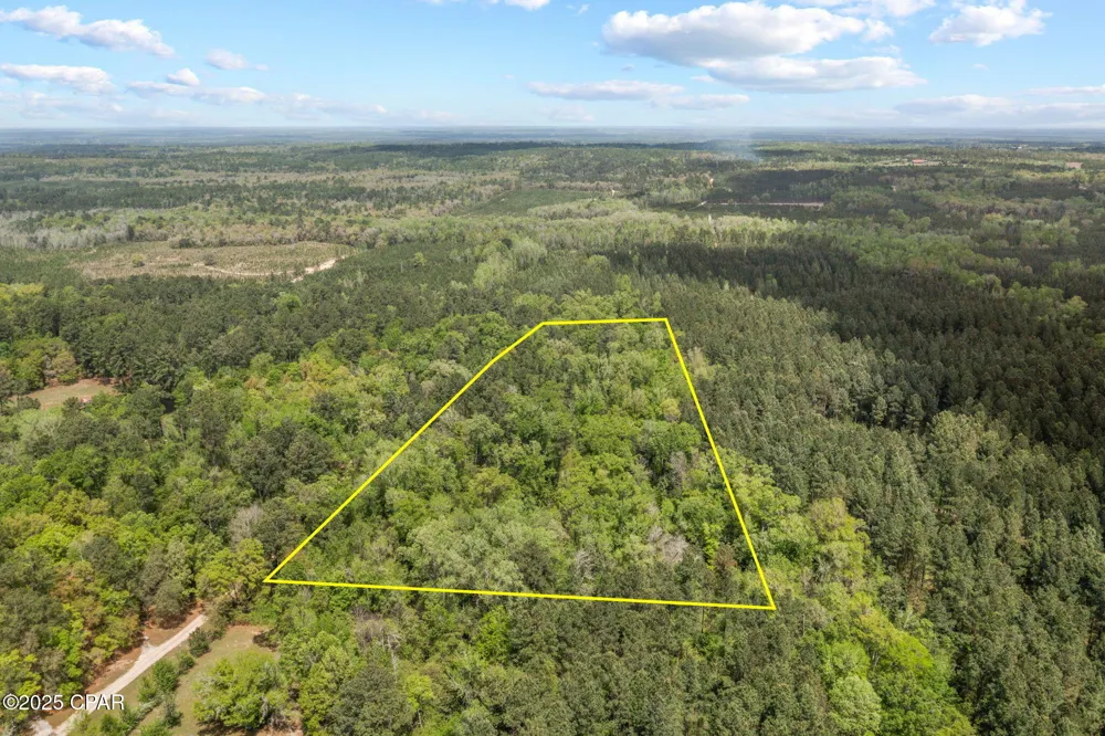 Spring Lakes Drive Chipley, FL 32428