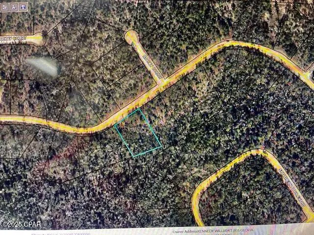 Laurel Circle Alford, FL 32420