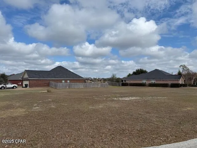 202 Lakeview Terrace Lynn Haven, FL 32444