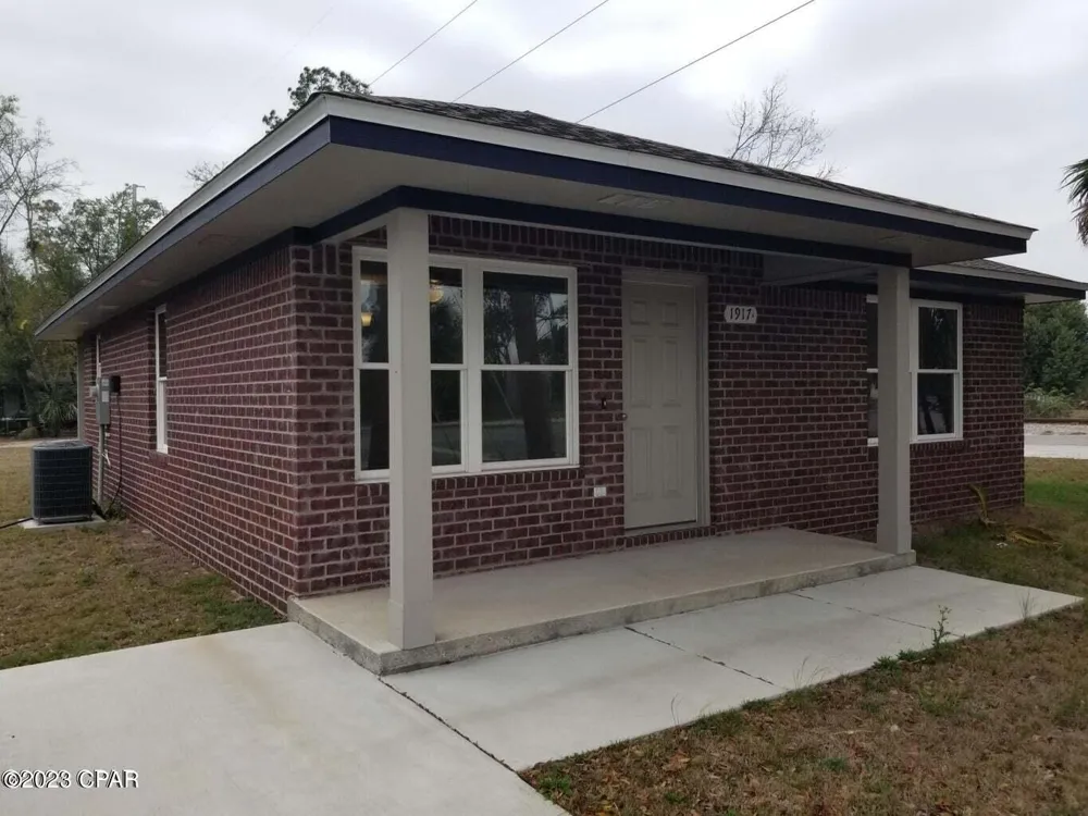 1917 Michigan Avenue Panama City, FL 32405