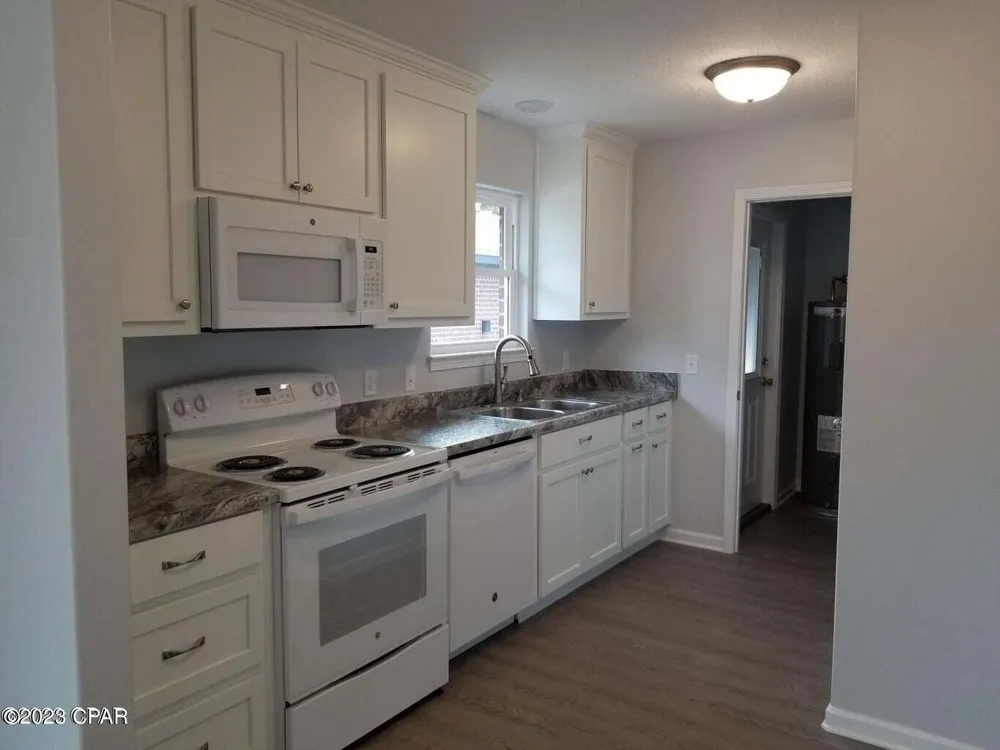 1917 Michigan Avenue Panama City, FL 32405