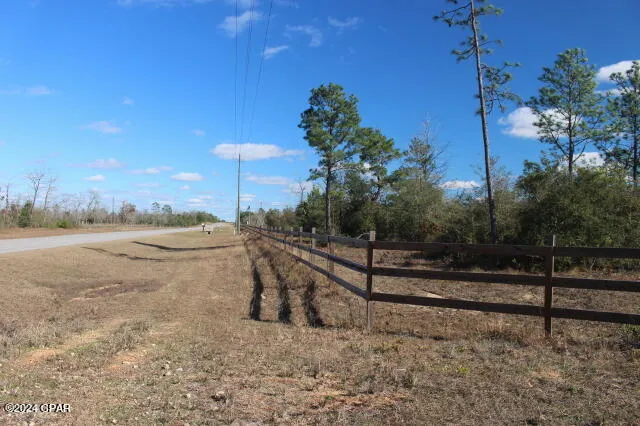 5015 NW County Road 274 Altha, FL 32421