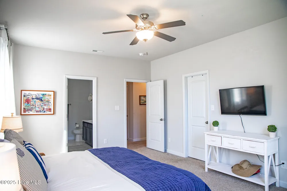 258 Currituck Drive Holly Ridge, NC 28445