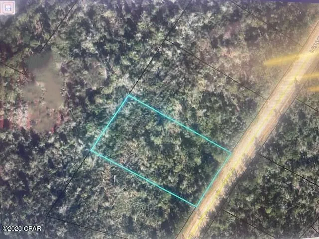 567 Los Padres Avenue Alford, FL 32420