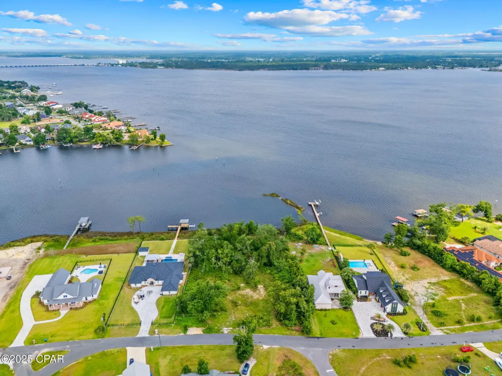 11 Bay Drive Lynn Haven, FL 32444