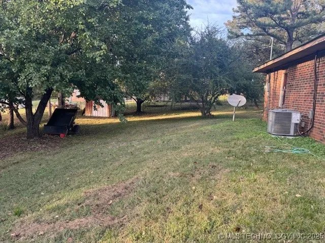 503 S Bonham Vian, OK 74962