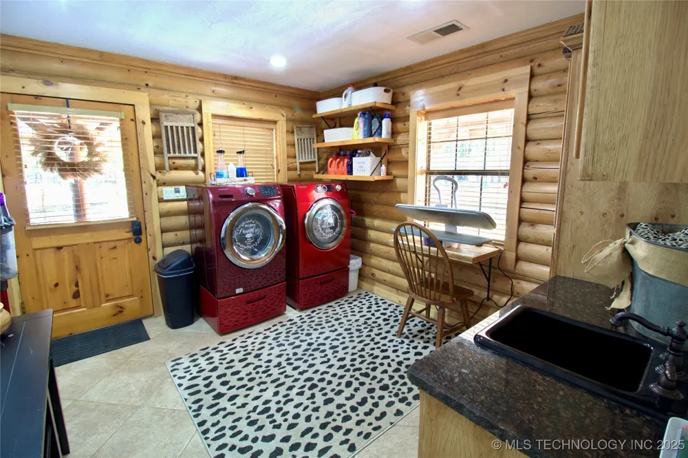 10698 S Childrens Lane Caddo, OK 74729