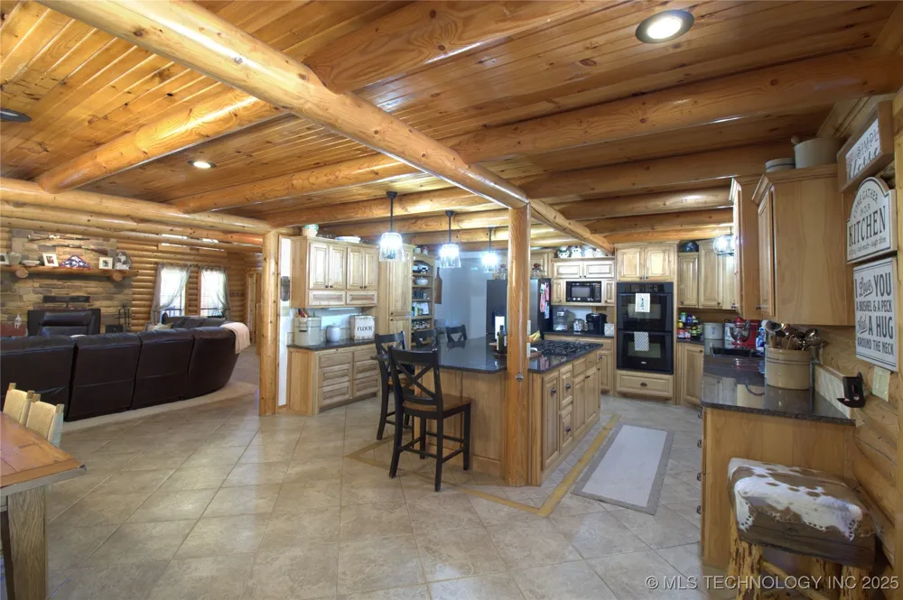 10698 S Childrens Lane Caddo, OK 74729