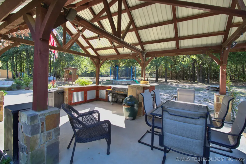 10698 S Childrens Lane Caddo, OK 74729