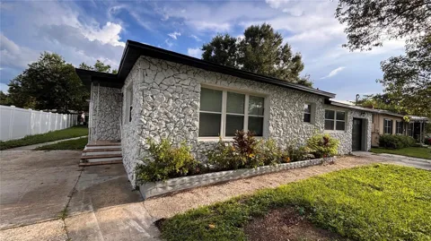 2816 HARGILL DRIVE