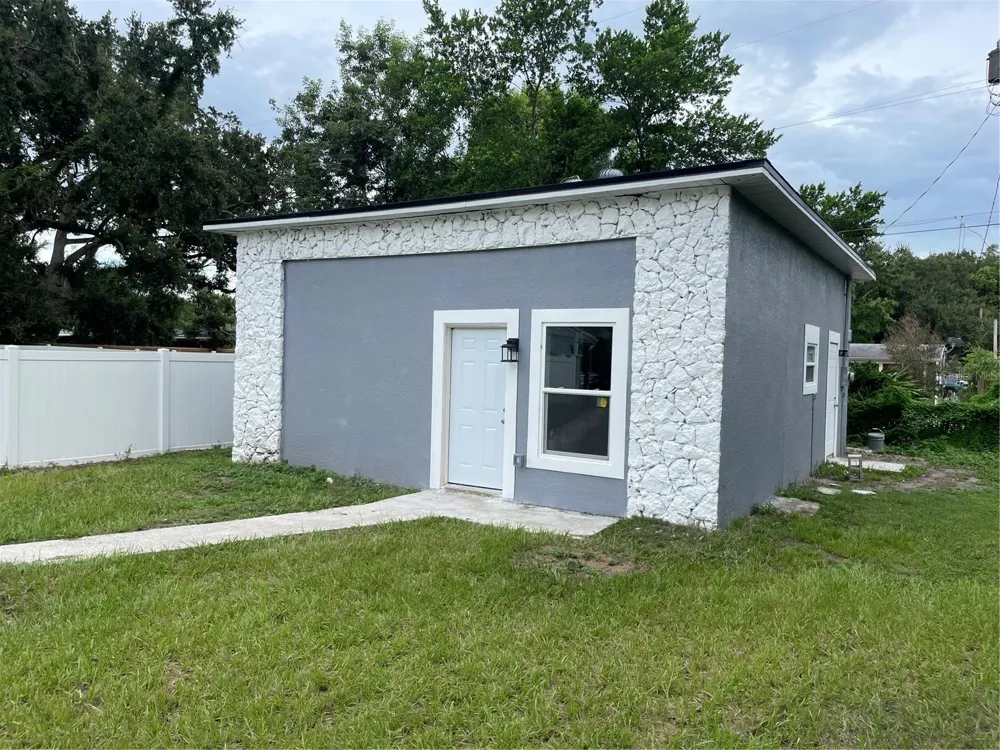 2818 HARGILL DRIVE Orlando, FL 32806