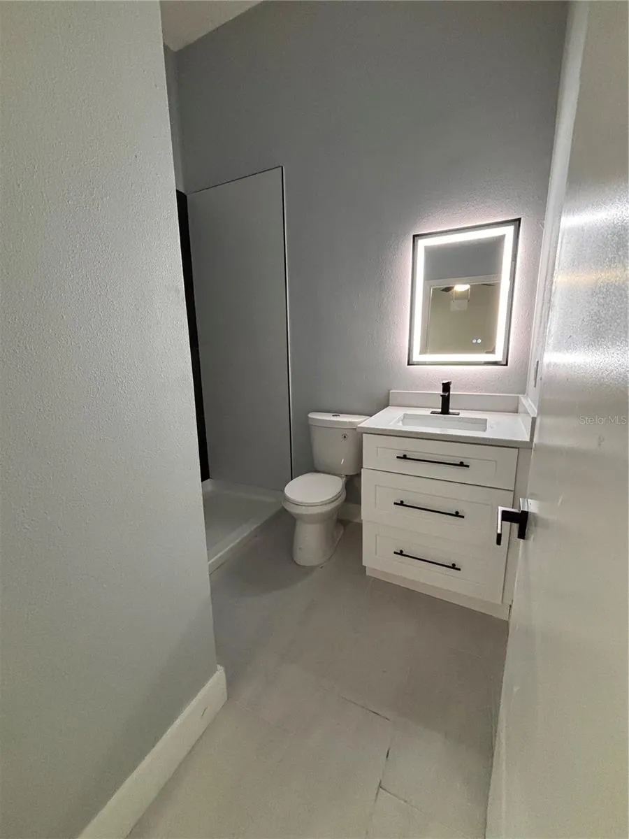 2818 HARGILL DRIVE Orlando, FL 32806