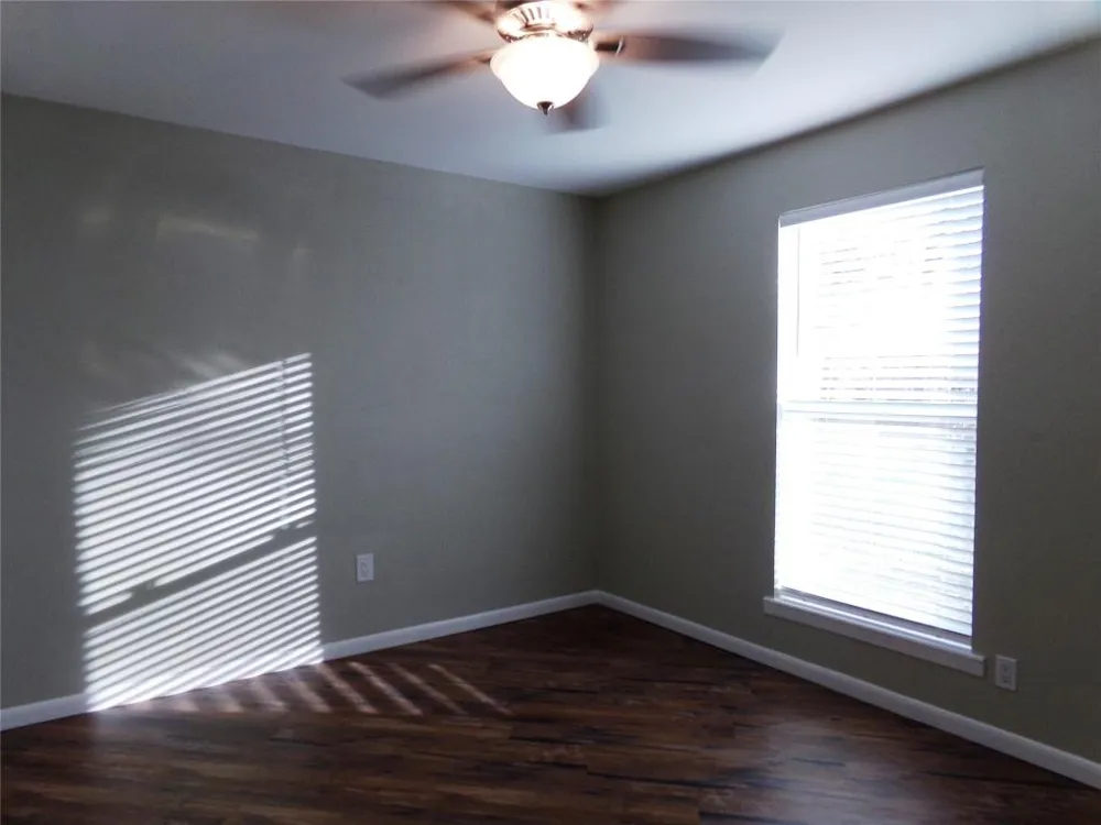 139 Fm 696 Elgin, TX 78621