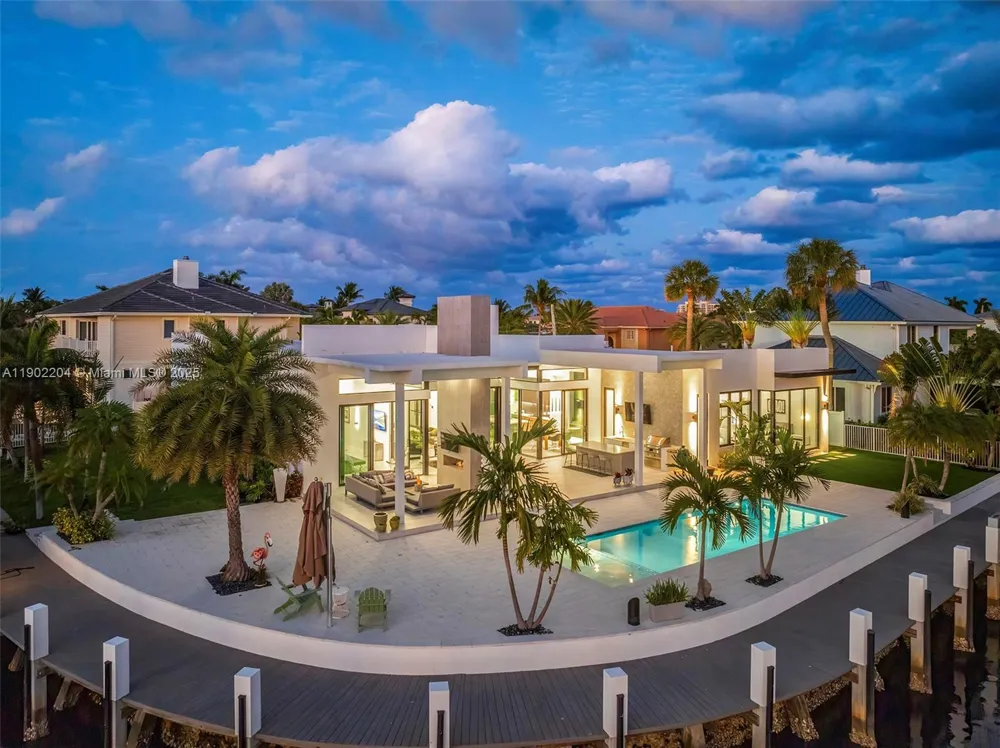 3701 NE 26th Ave #1 Lighthouse Point, FL 33064
