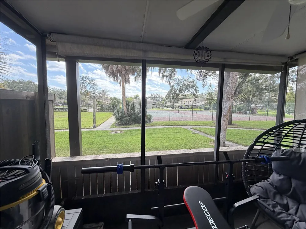 7925 PINE DRIVE #33 Temple Terrace, FL 33637