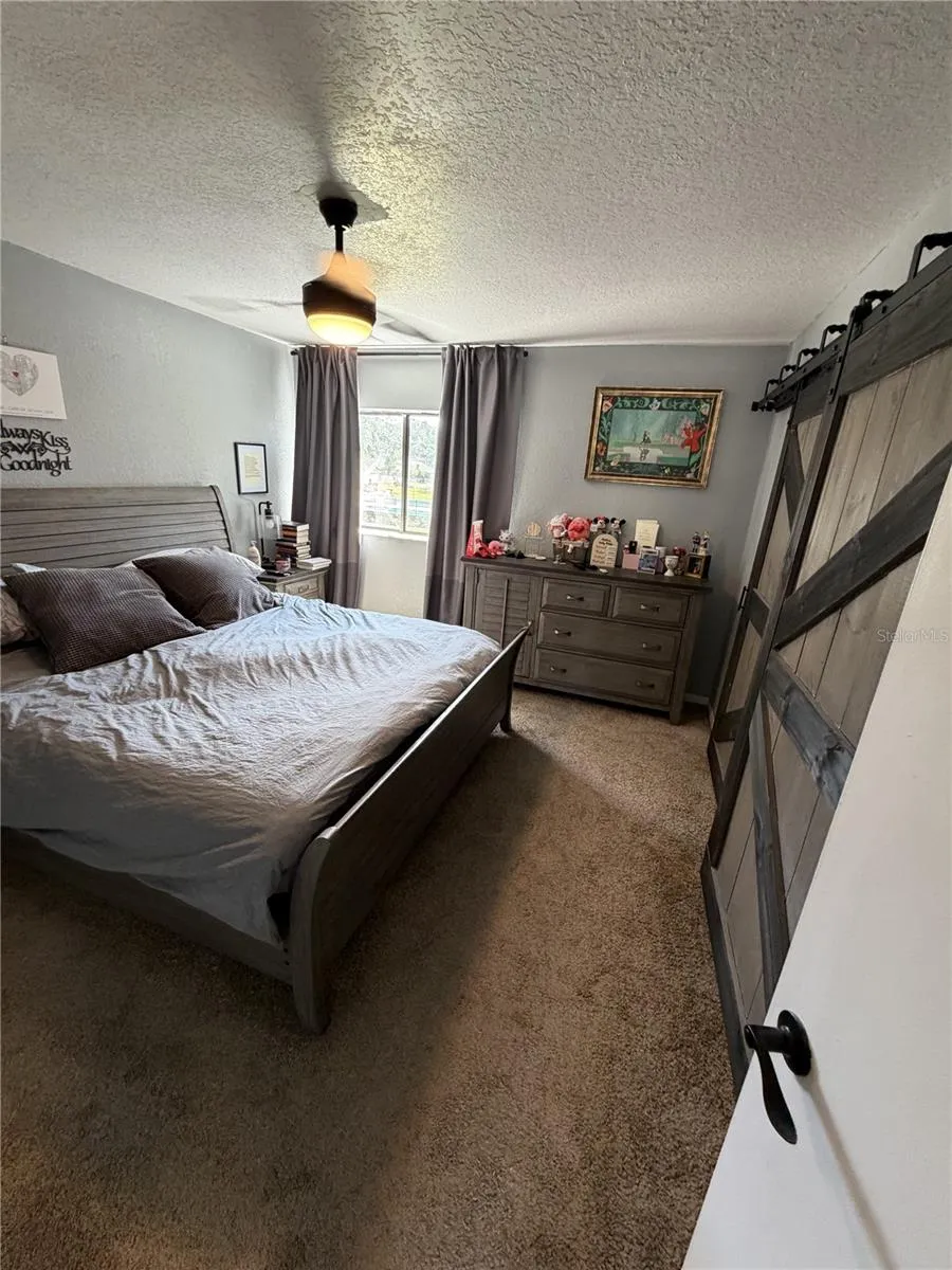 7925 PINE DRIVE #33 Temple Terrace, FL 33637