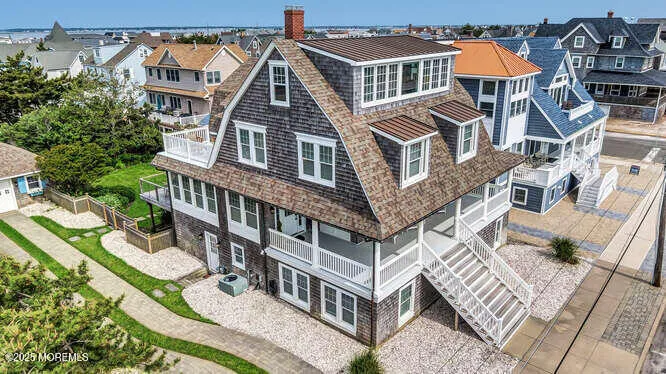 809 S Ocean Avenue Seaside Park, NJ 08752