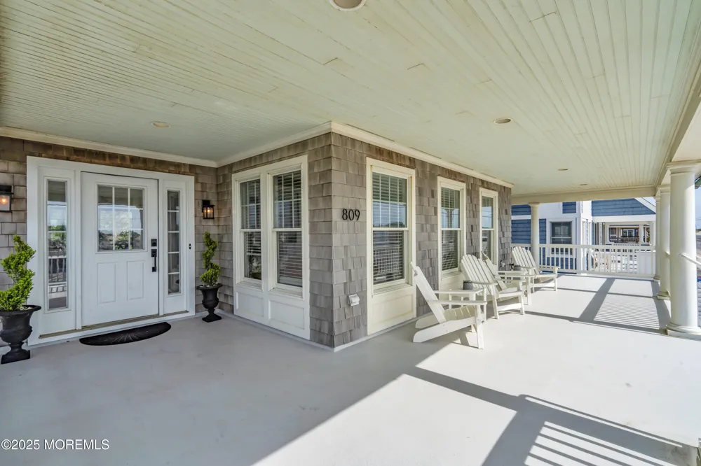 809 S Ocean Avenue Seaside Park, NJ 08752