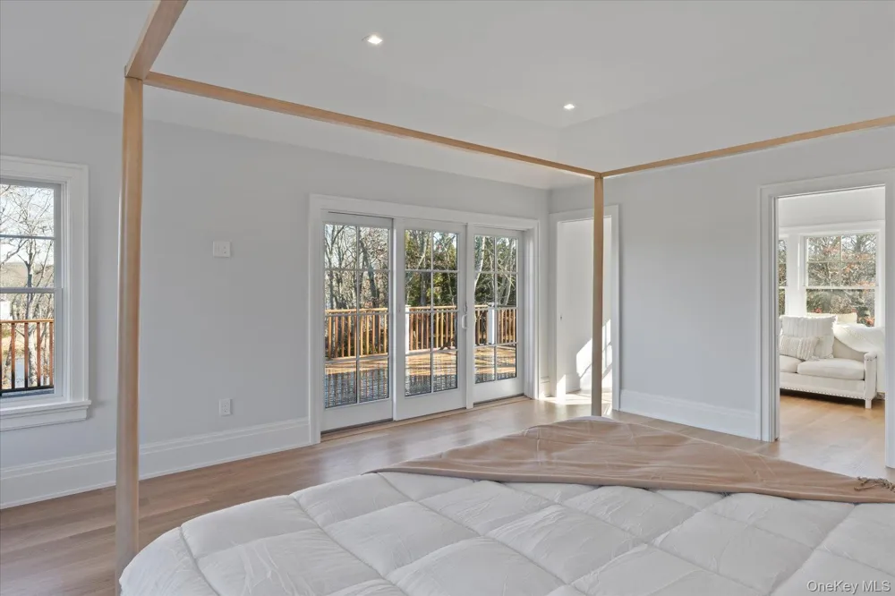 2590 Cox Neck Road Mattituck, NY 11952