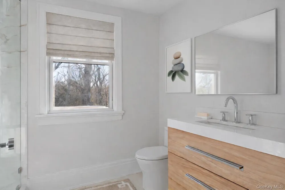 2590 Cox Neck Road Mattituck, NY 11952