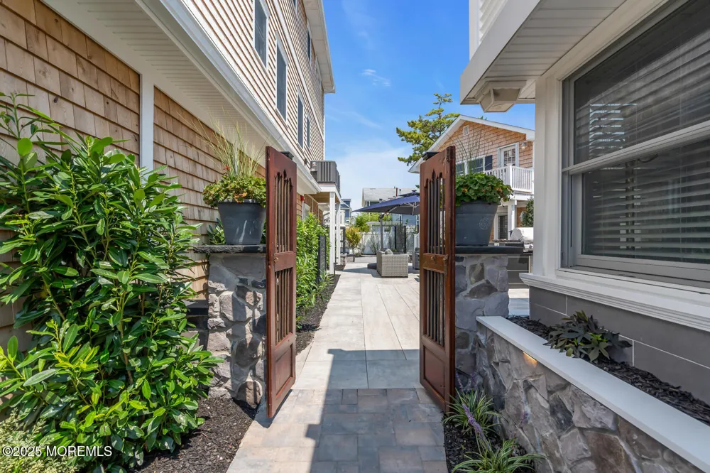 206 24th Avenue Seaside Park, NJ 08752