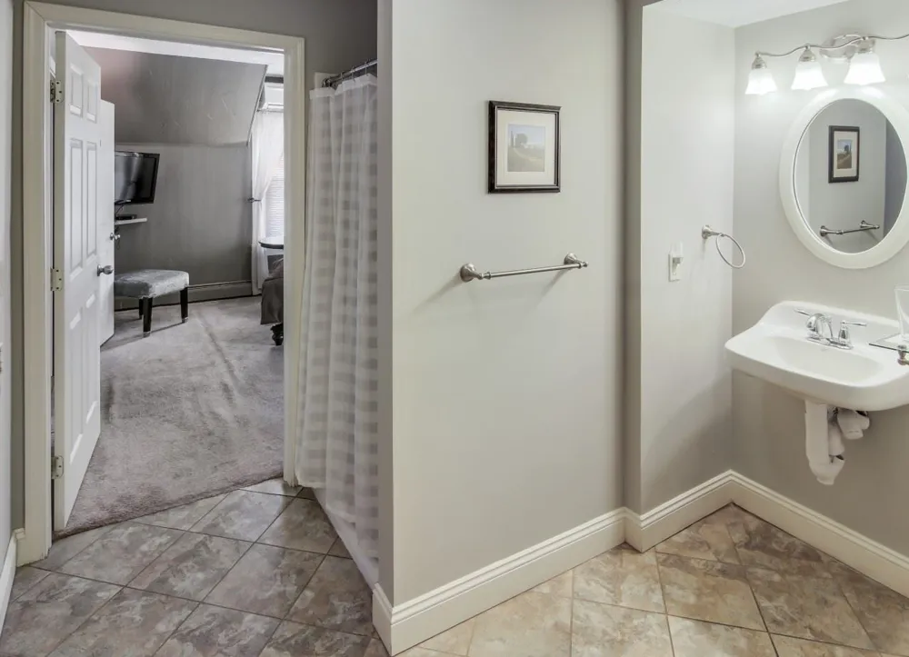 149 E Harbor Highway Cleveland Township, MI 49664