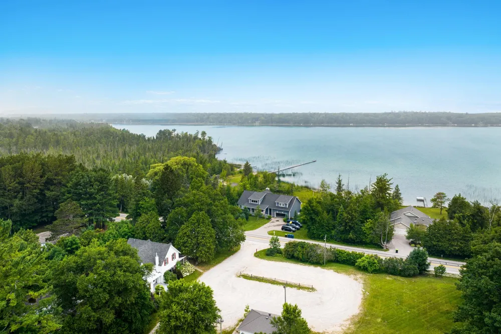 149 E Harbor Highway Cleveland Township, MI 49664