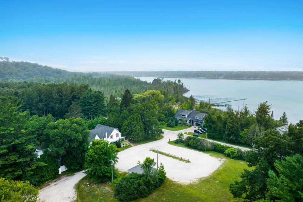 149 E Harbor Highway Cleveland Township, MI 49664