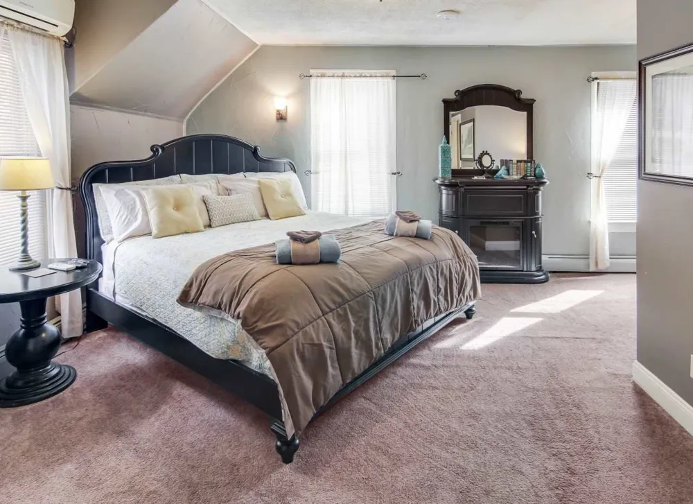 149 E Harbor Highway Cleveland Township, MI 49664