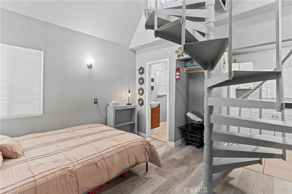 1286 Lovers Lane Rimforest, CA 92378