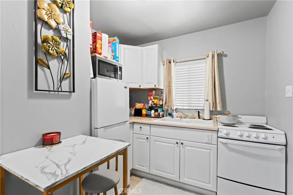 1286 Lovers Lane Rimforest, CA 92378