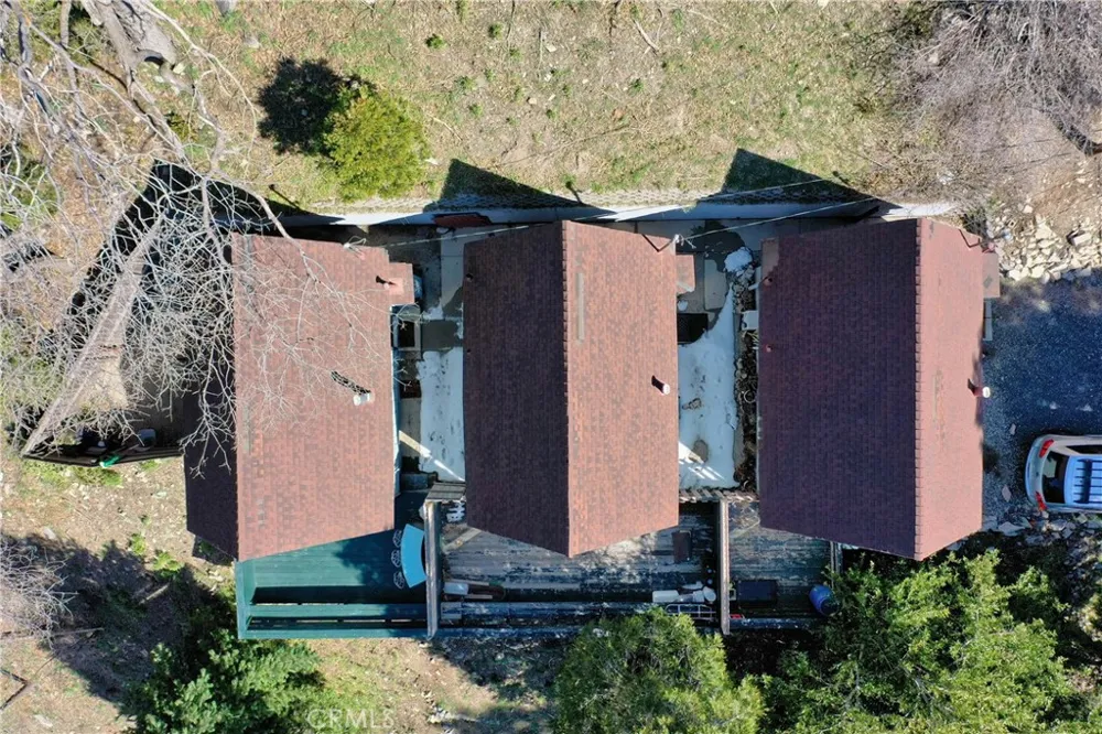 1286 Lovers Lane Rimforest, CA 92378