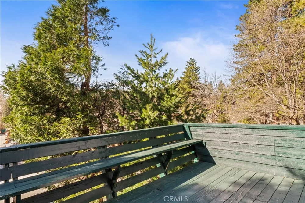 1286 Lovers Lane Rimforest, CA 92378