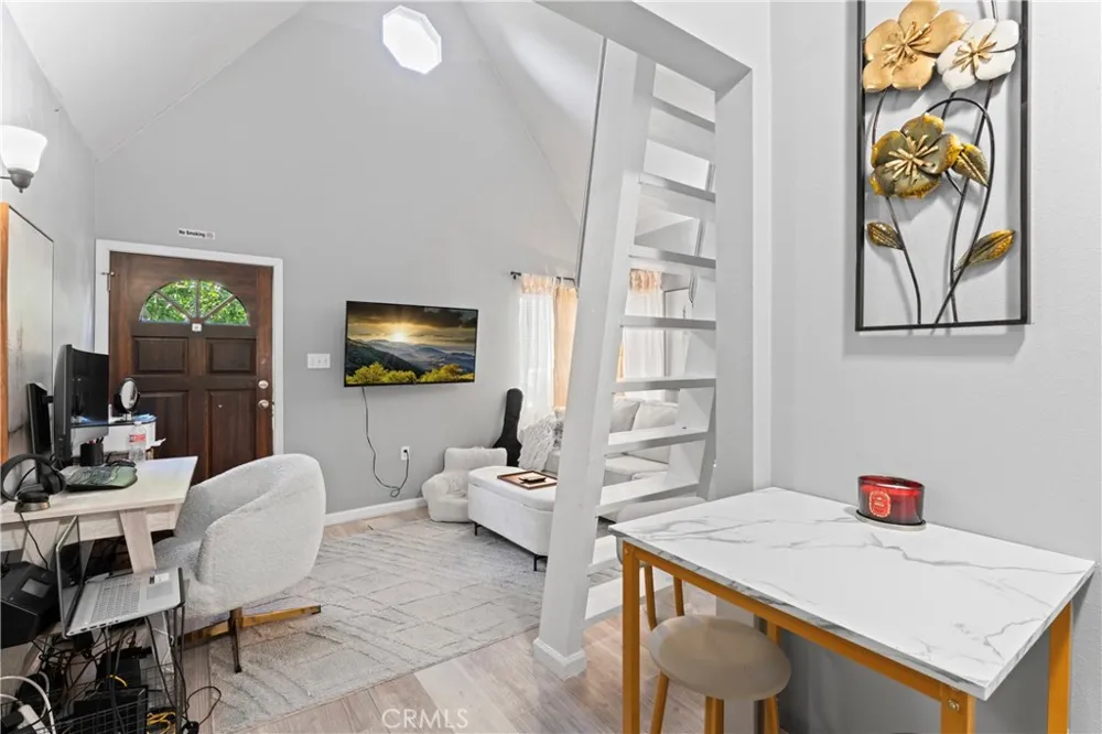 1286 Lovers Lane Rimforest, CA 92378