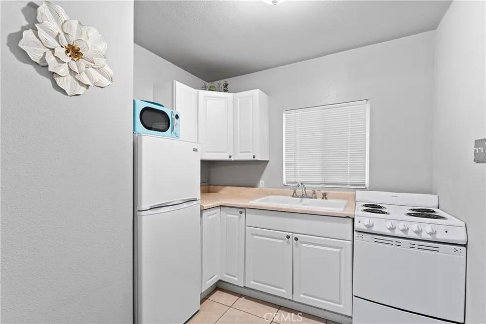1286 Lovers Lane Rimforest, CA 92378