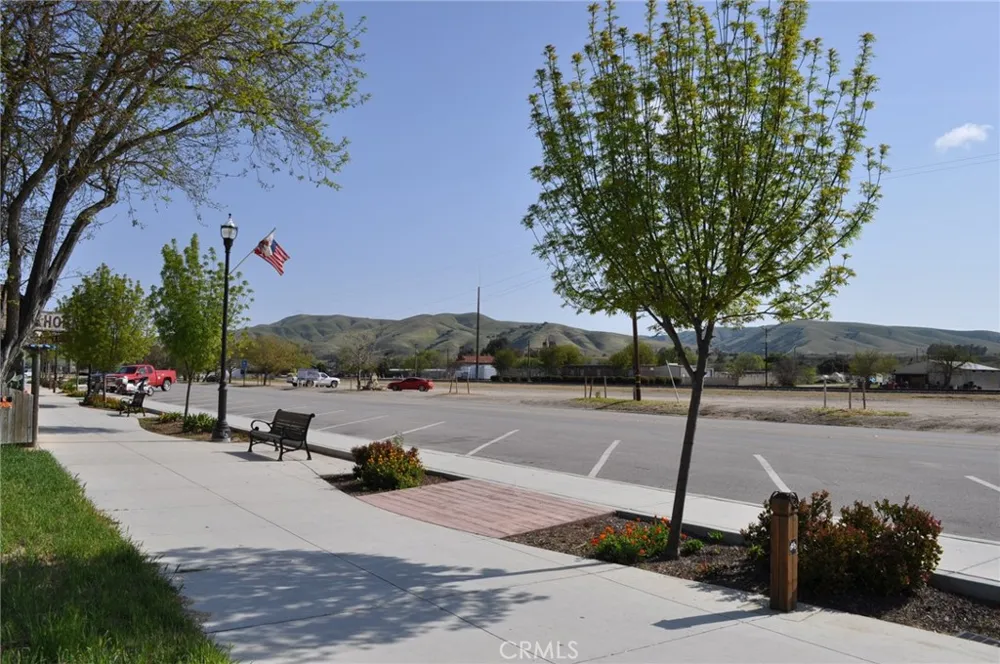 1300 Mission Street San Miguel, CA 93451