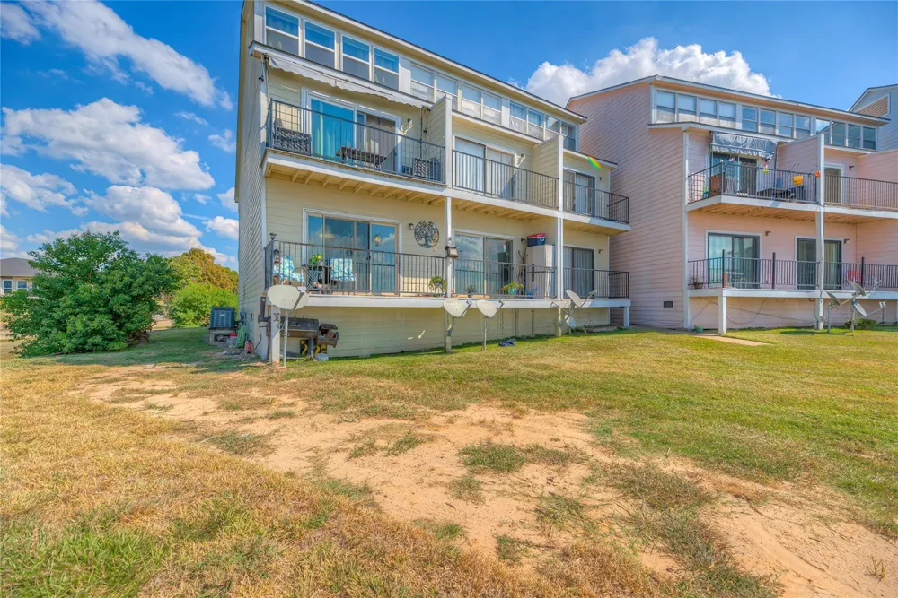 445 Carolcrest Lane #112 Livingston, TX 77351