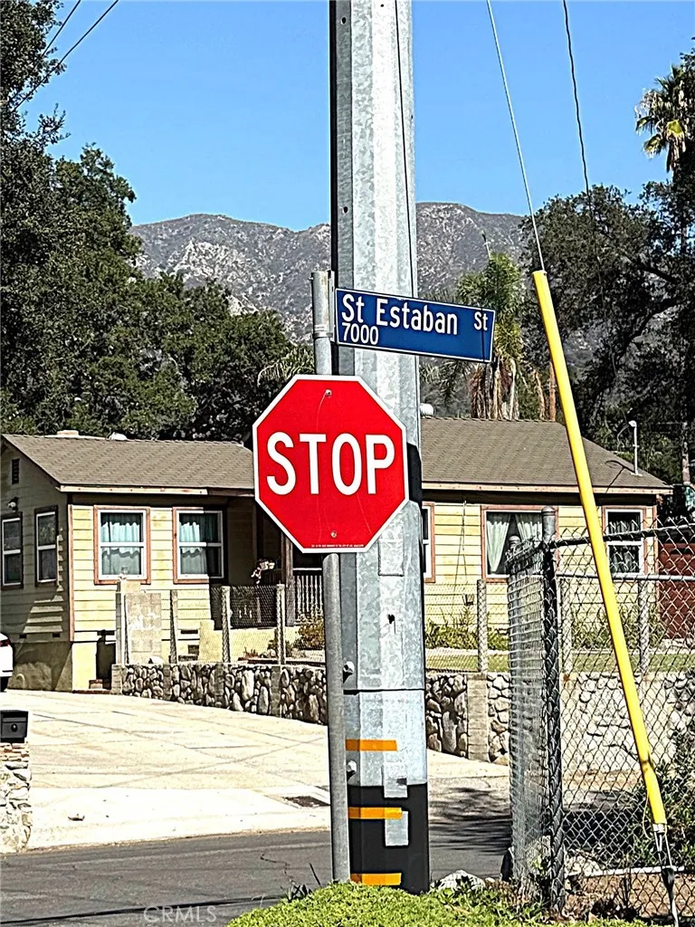 High Cliff Trail Tujunga, CA 91042