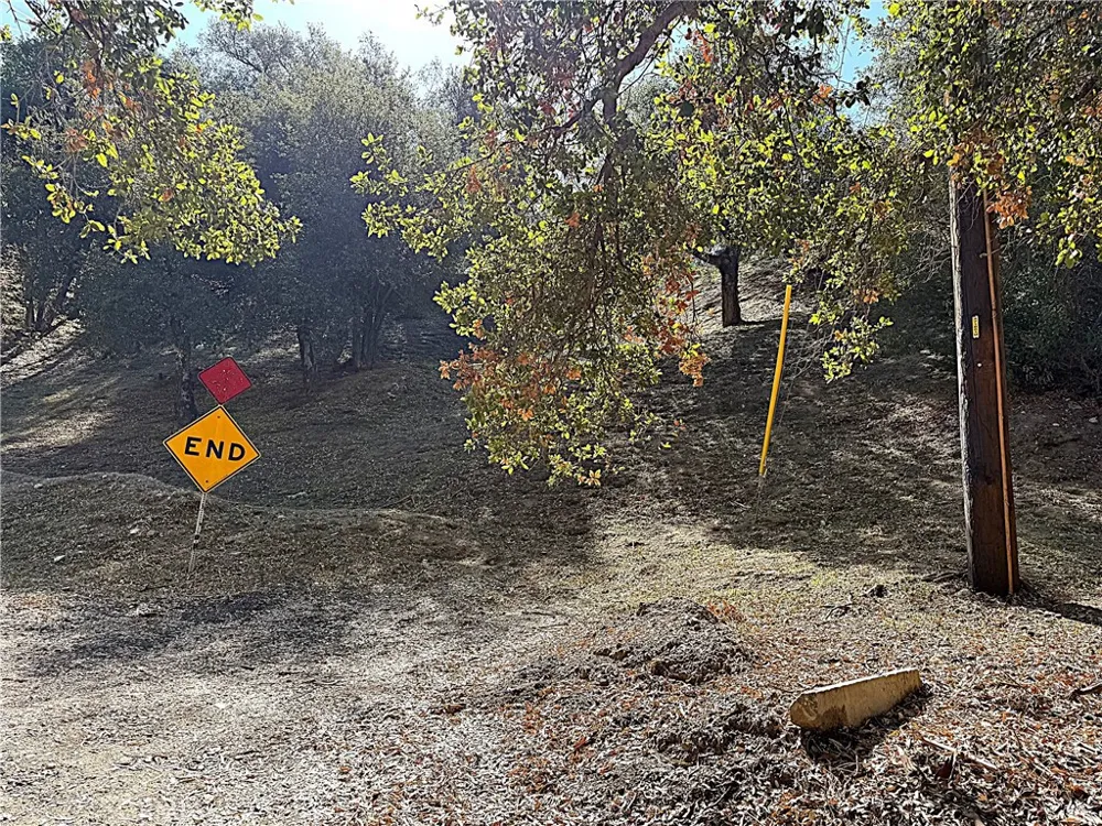 High Cliff Trail Tujunga, CA 91042
